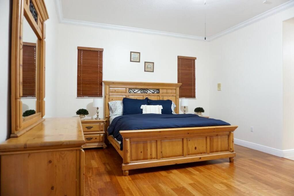 New Luxury Vacation Dream Rental- Sleeps 15! Miami Extérieur photo