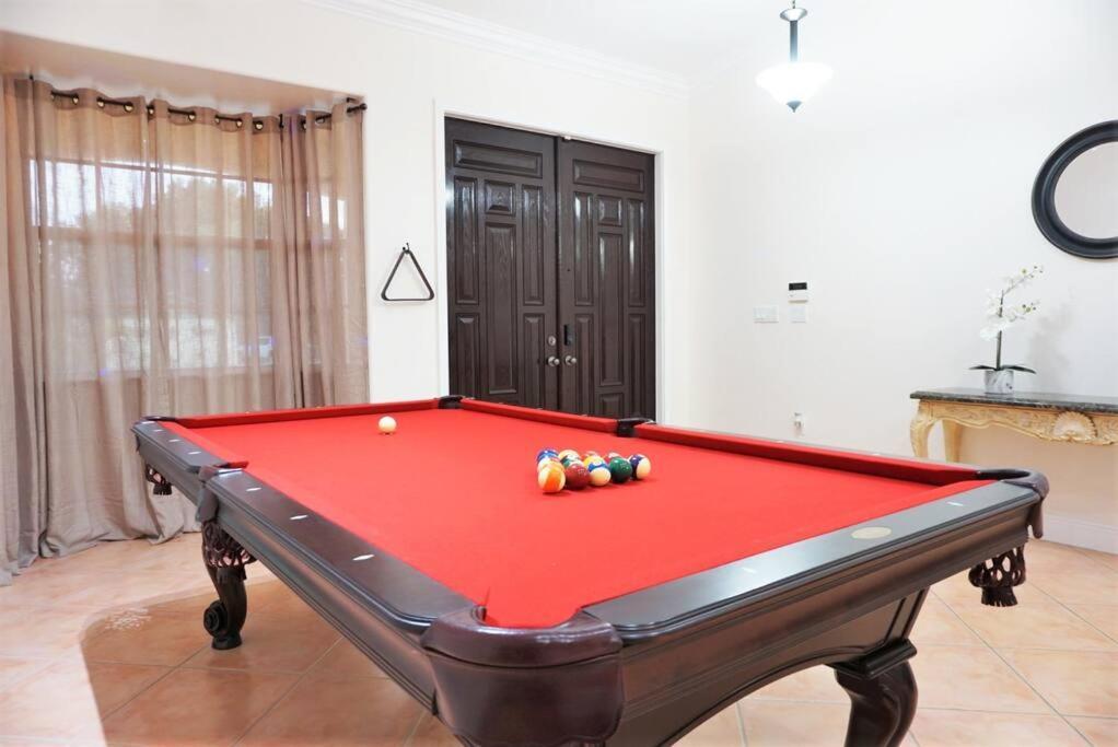 New Luxury Vacation Dream Rental- Sleeps 15! Miami Extérieur photo