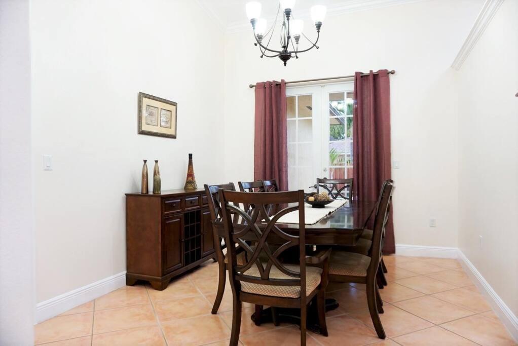 New Luxury Vacation Dream Rental- Sleeps 15! Miami Extérieur photo