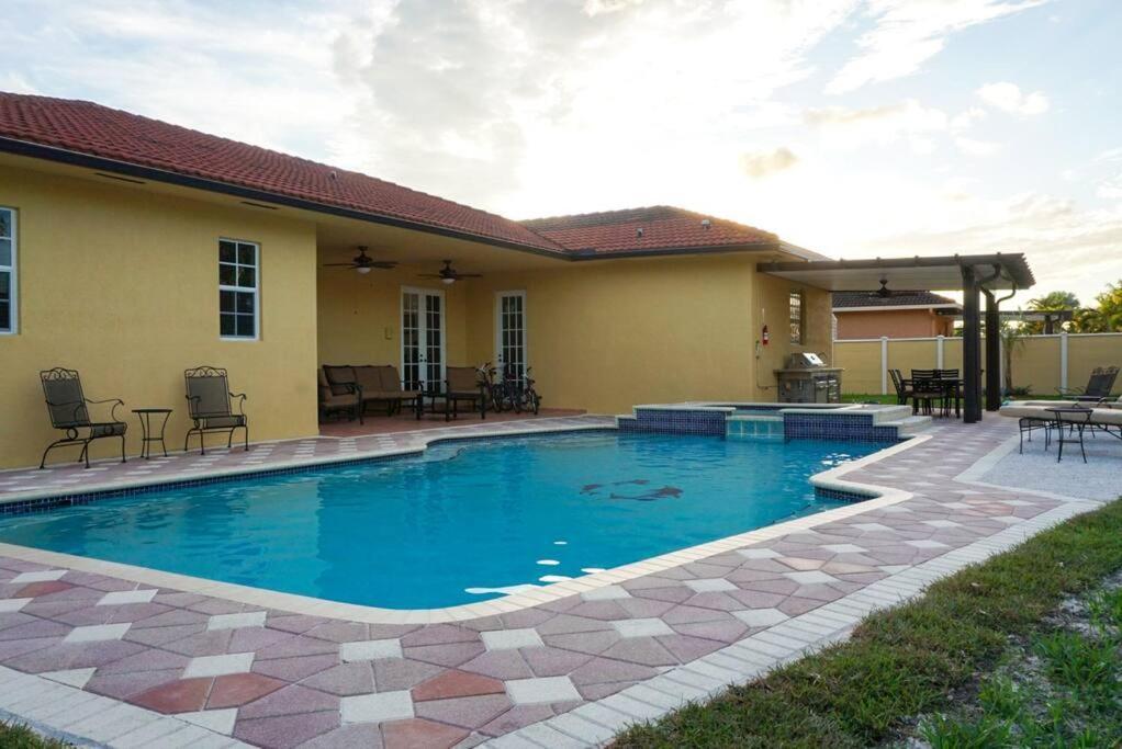 New Luxury Vacation Dream Rental- Sleeps 15! Miami Extérieur photo